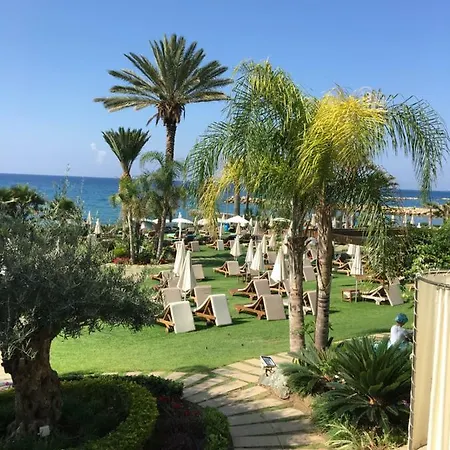 Alania Beach